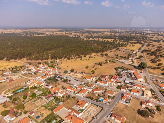 Terreno para Venda em Foros de Vale de Figueira Foto 9