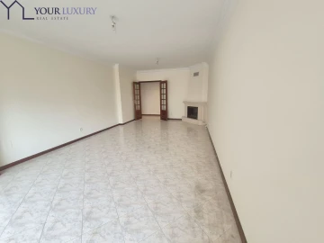 Apartamento T2 para Venda em Algueirão-Mem Martins