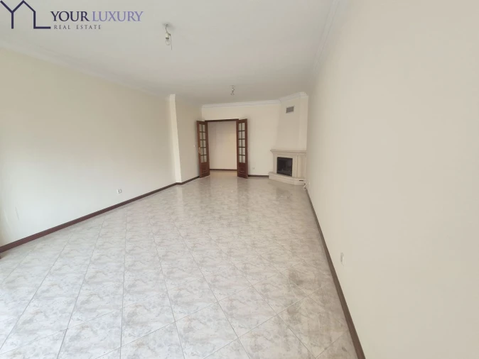 Apartamento T2 para Venda em Algueirão-Mem Martins Foto 11