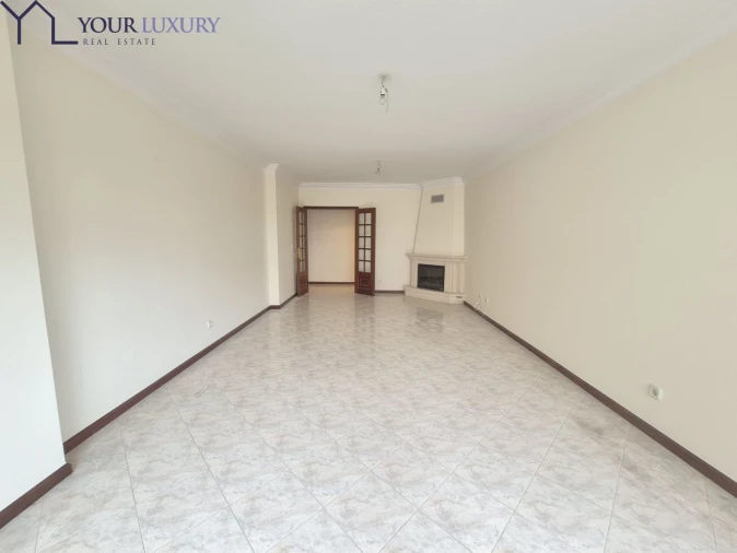 Apartamento T2 para Venda em Algueirão-Mem Martins Foto 10