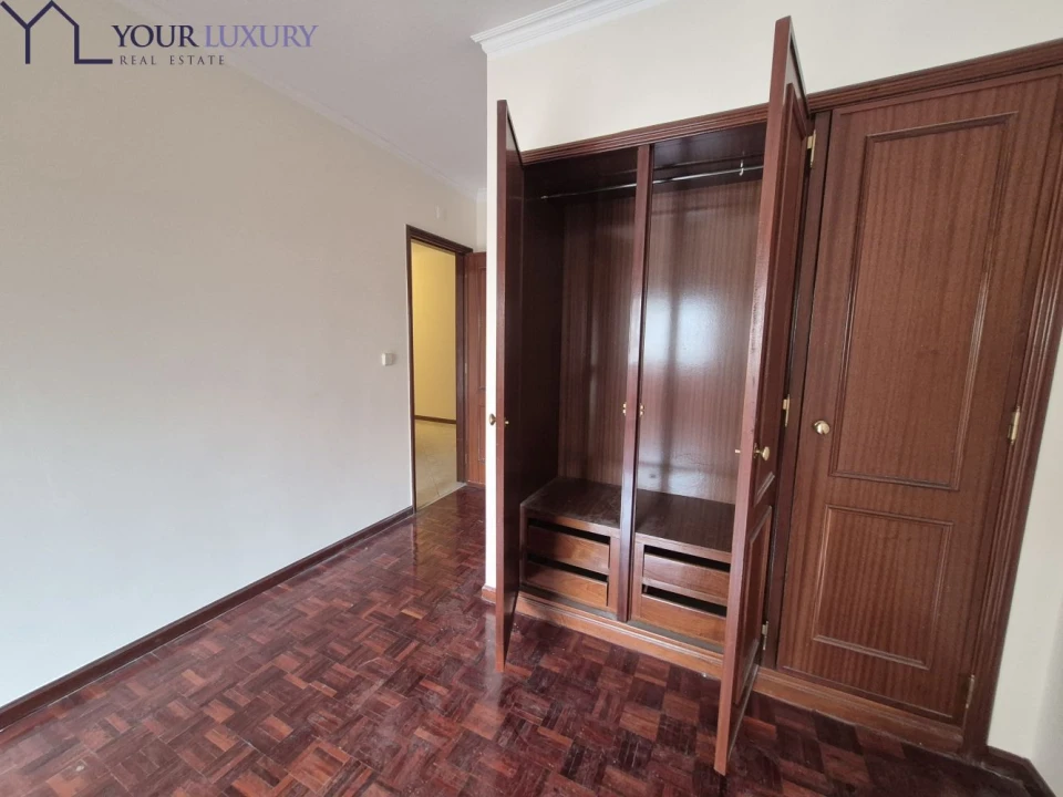 Apartamento T2 para Venda em Algueirão-Mem Martins Foto 26