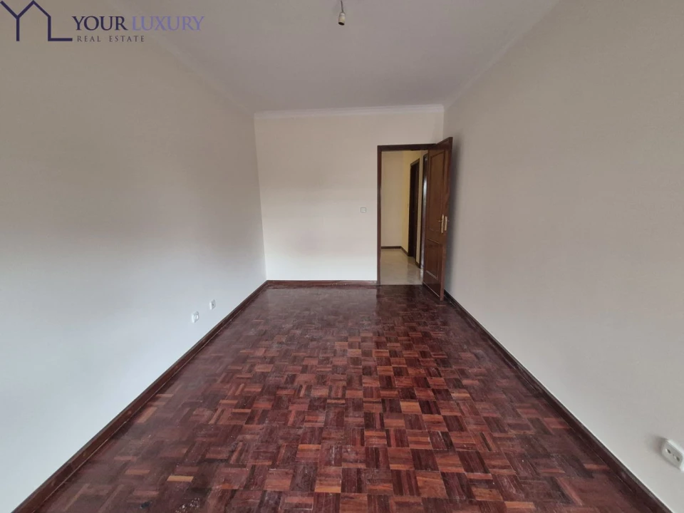 Apartamento T2 para Venda em Algueirão-Mem Martins Foto 22