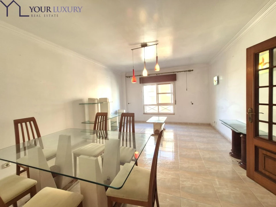 Apartamento T2 para Venda em Algueirão-Mem Martins Foto 1