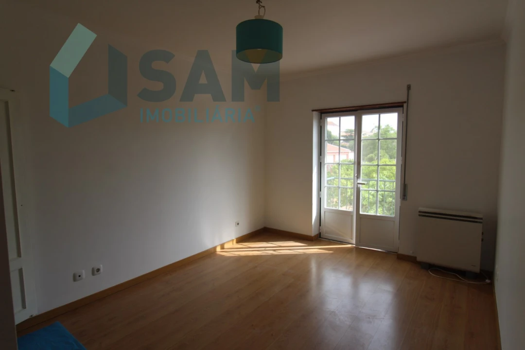 Apartamento T3 para Venda em Ramalhal Foto 27