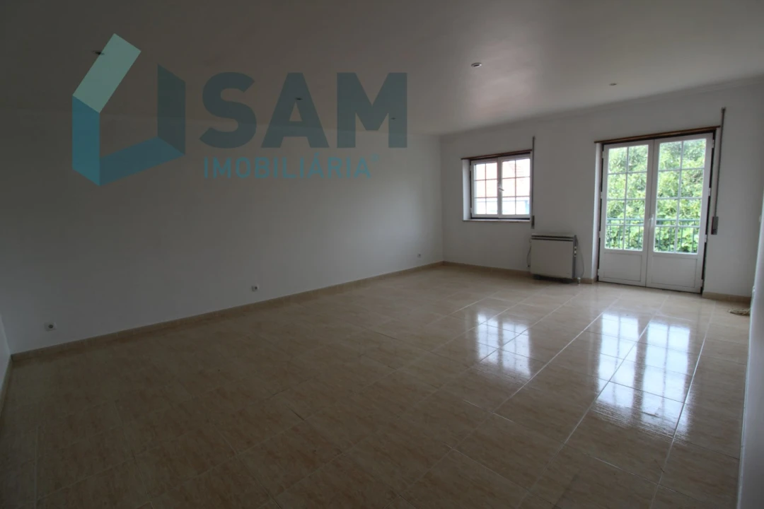 Apartamento T3 para Venda em Ramalhal Foto 34