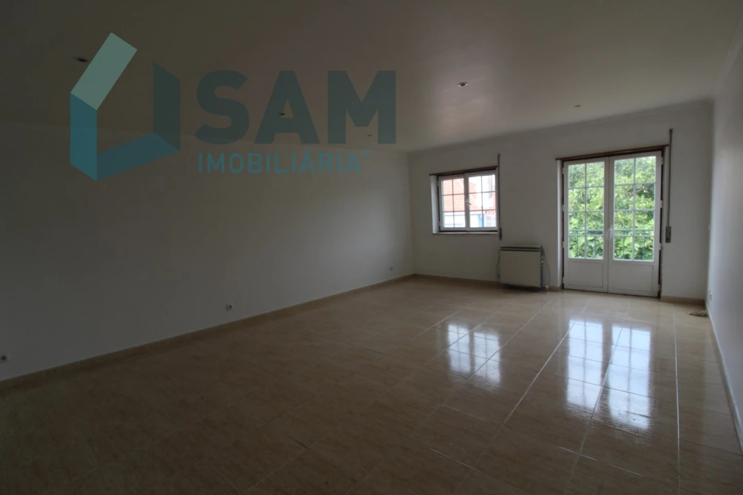 Apartamento T3 para Venda em Ramalhal Foto 36