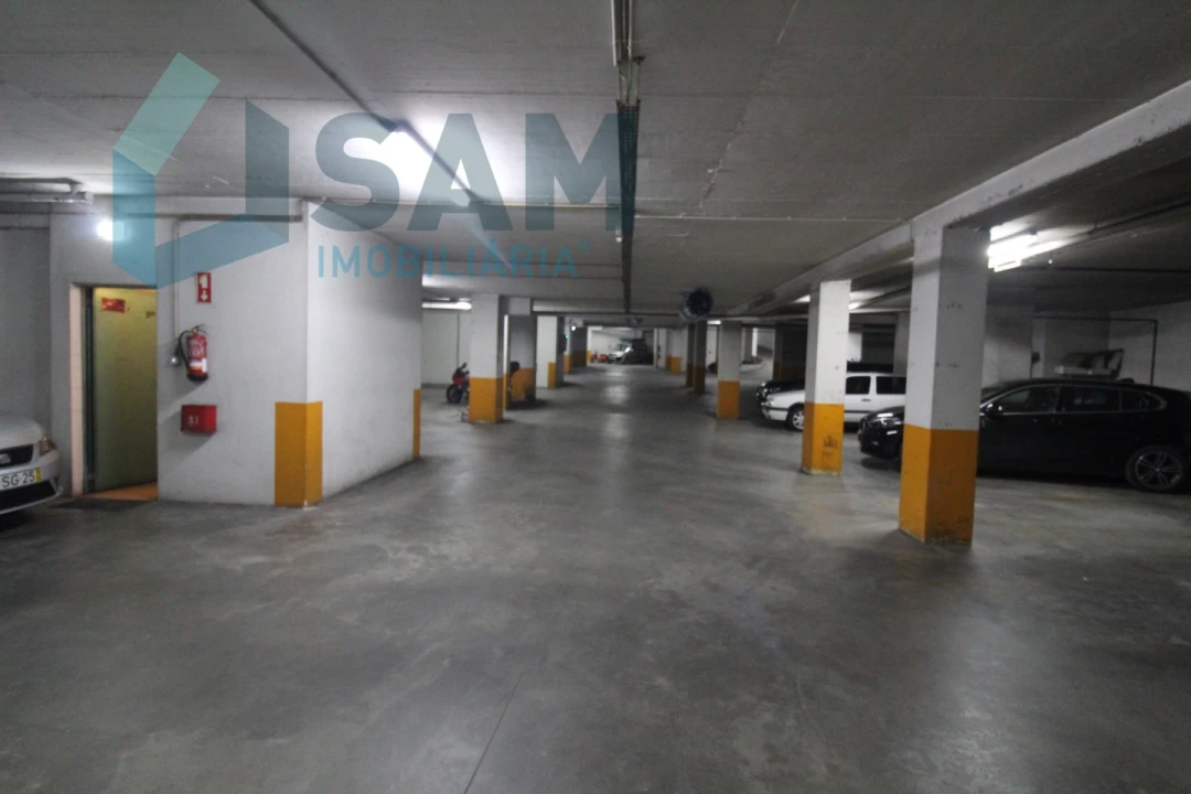 Apartamento T3 para Venda em Ramalhal Foto 50
