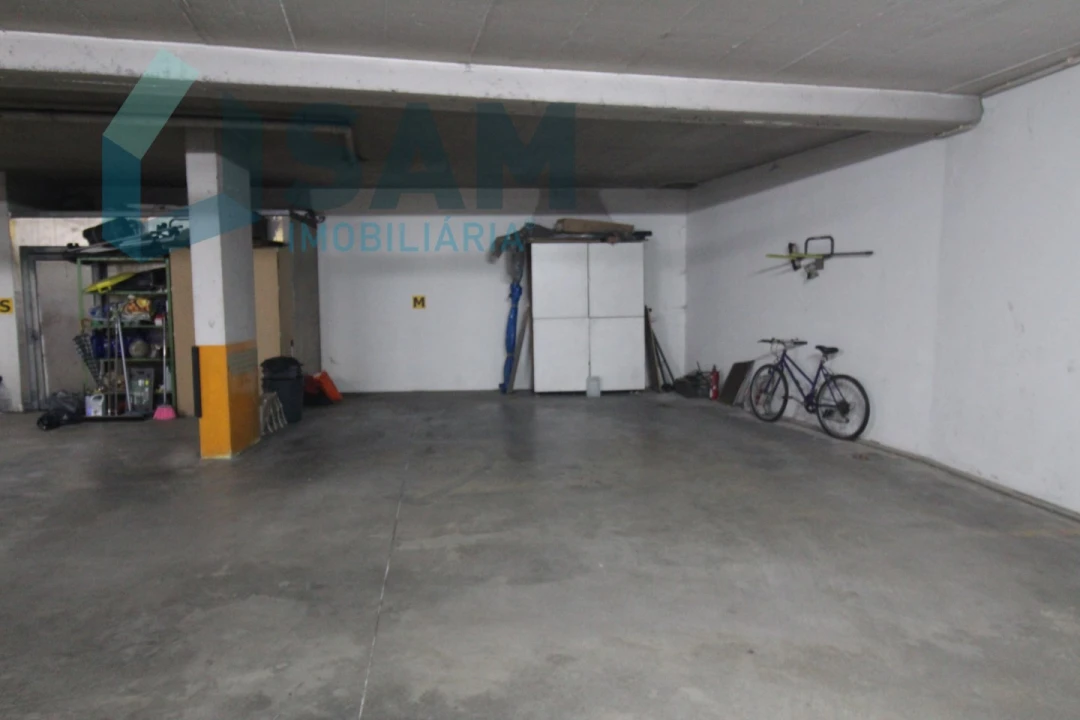 Apartamento T3 para Venda em Ramalhal Foto 52