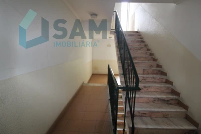 Apartamento T3 para Venda em Ramalhal