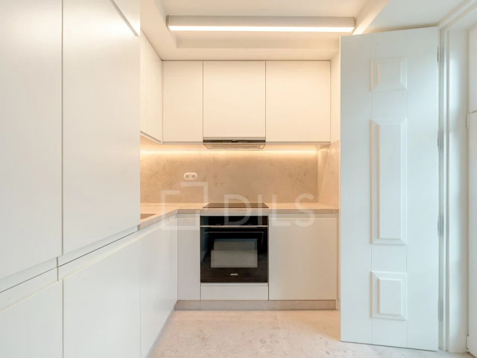 Apartamento T1 para Venda em Santa Maria Maior Foto 29
