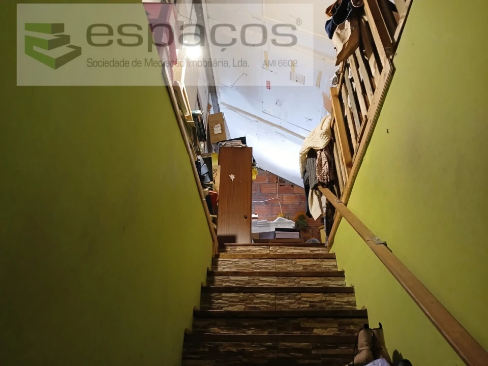 Moradia T3 para Venda em Tinalhas Foto 21