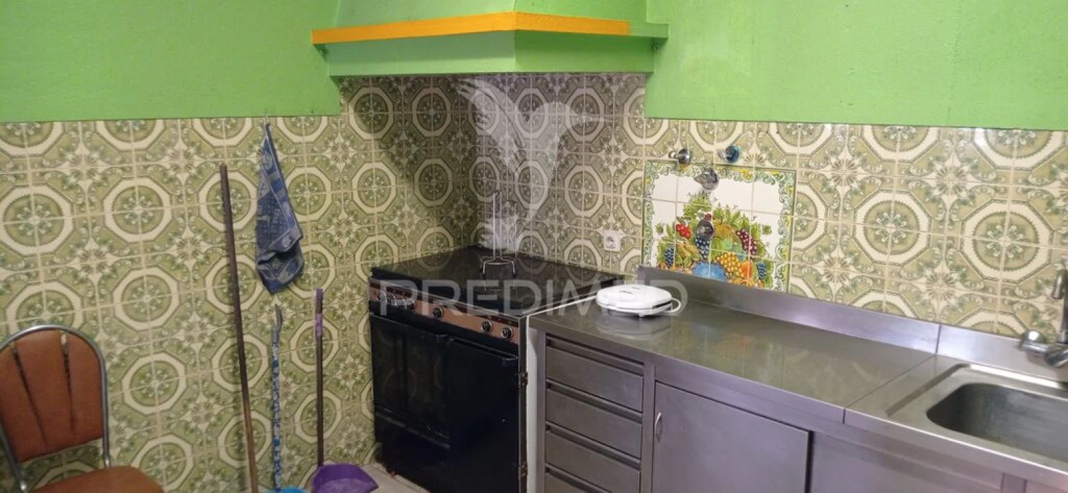Moradia T6 para Venda em Couço Foto 6