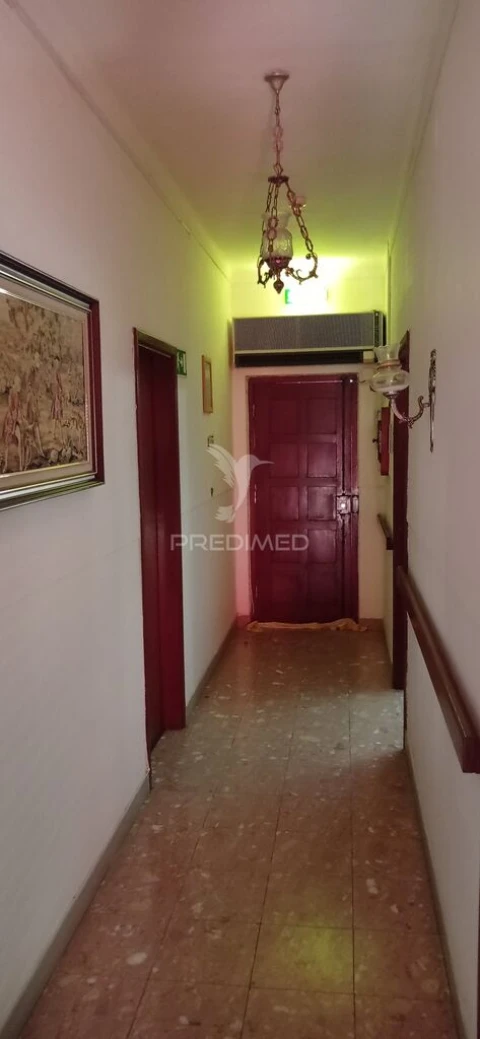 Moradia T6 para Venda em Couço