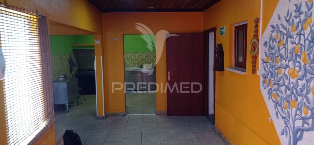 Moradia T6 para Venda em Couço Foto 3