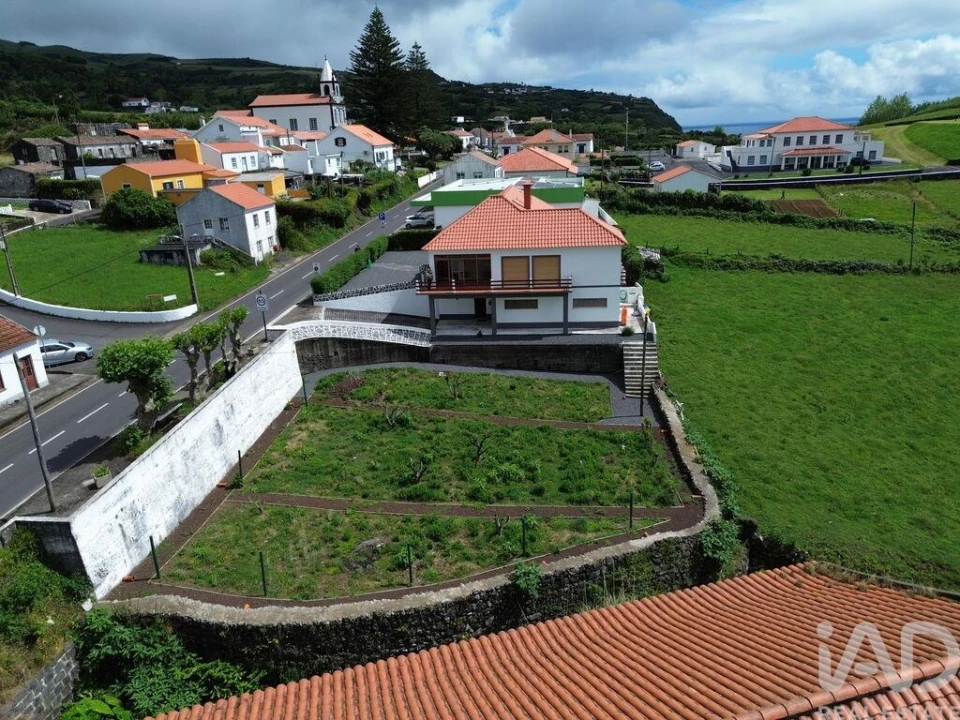 Moradia T3 para Venda em Fazenda Foto 27