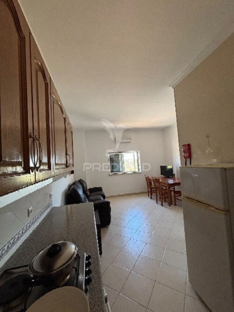 Apartamento T2 para Venda em Albufeira e Olhos de Água Foto 2