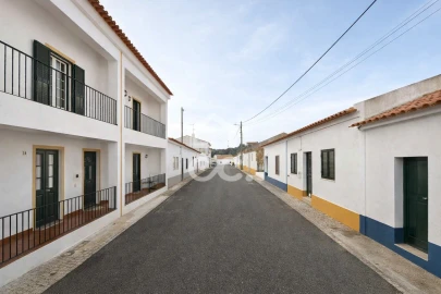 Moradia T3 para Venda em Viana do Alentejo