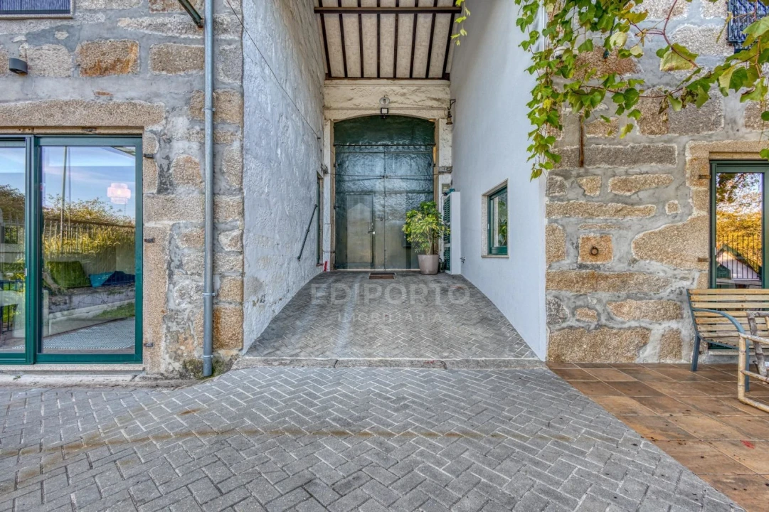 Moradia T7 para Venda em Santa Marinha e São Pedro da Afurada Foto 2