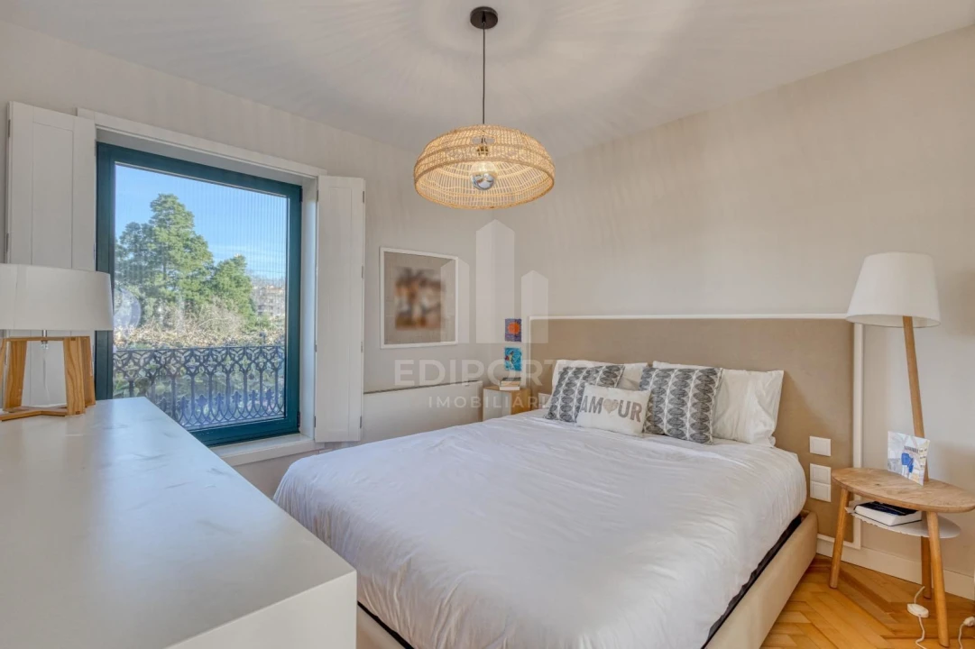 Moradia T7 para Venda em Santa Marinha e São Pedro da Afurada Foto 16