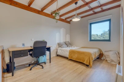 Moradia T7 para Venda em Santa Marinha e São Pedro da Afurada