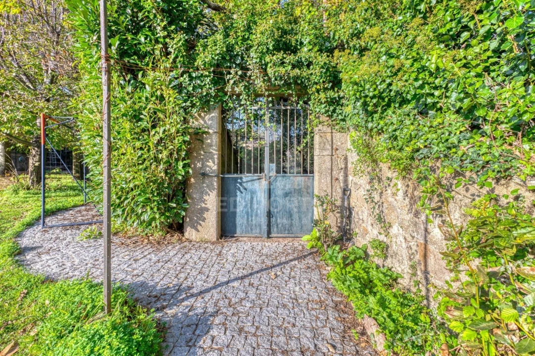 Moradia T7 para Venda em Santa Marinha e São Pedro da Afurada Foto 63