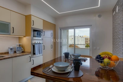 Apartamento T2 para Venda em Lagos (São Sebastião e Santa Maria)