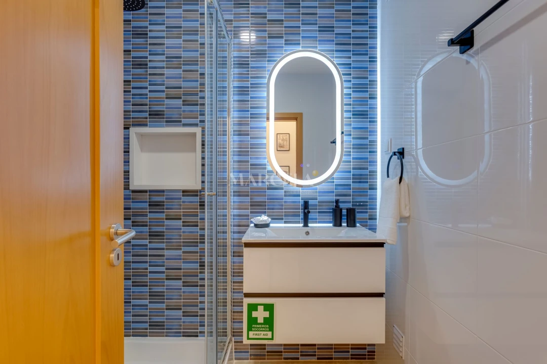 Apartamento T2 para Venda em Lagos (São Sebastião e Santa Maria) Foto 12