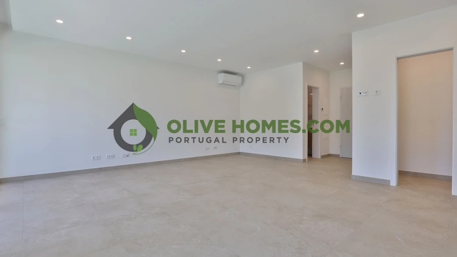 Apartamento T1 para Venda em Quarteira Foto 8