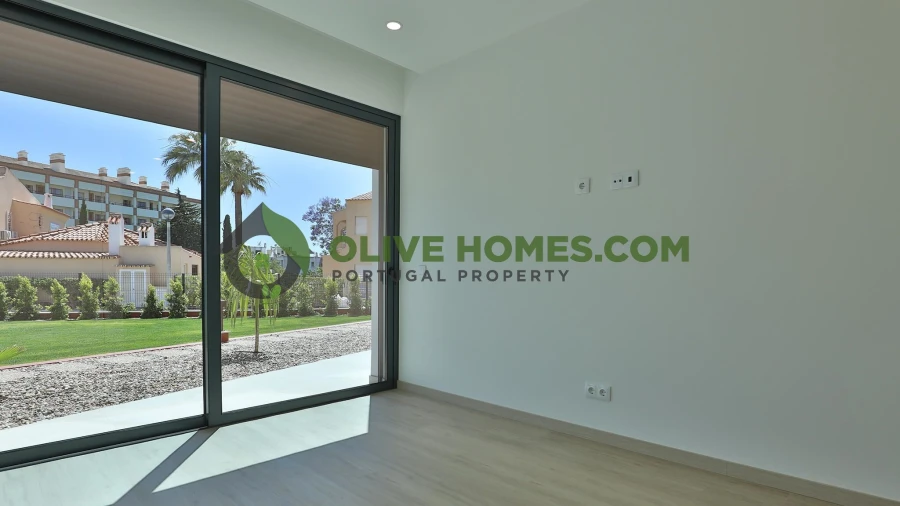 Apartamento T1 para Venda em Quarteira Foto 15