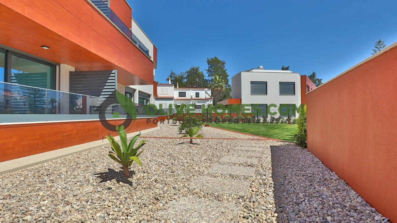 Apartamento T3 para Venda em Quarteira Foto 3