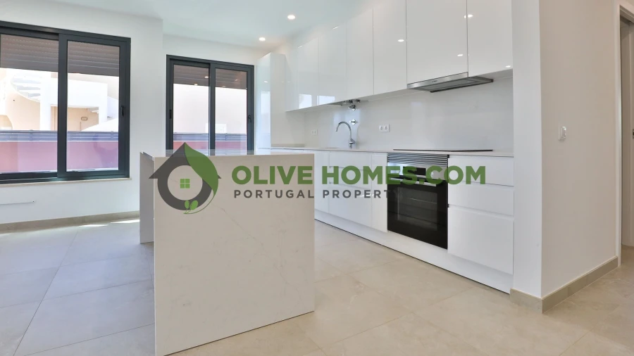 Apartamento T3 para Venda em Quarteira Foto 10