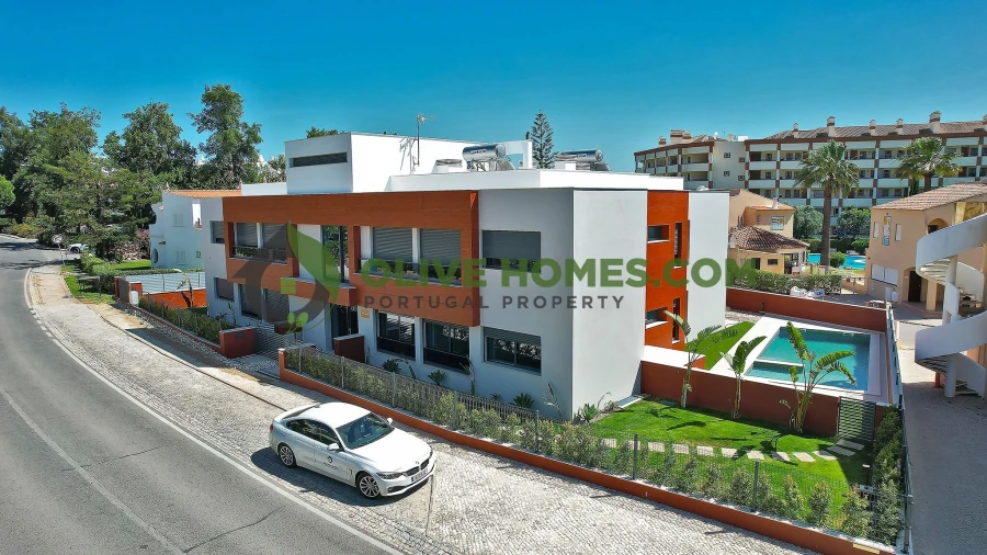 Apartamento T3 para Venda em Quarteira Foto 29