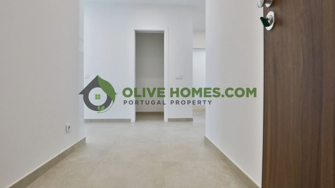 Apartamento T3 para Venda em Quarteira Foto 6