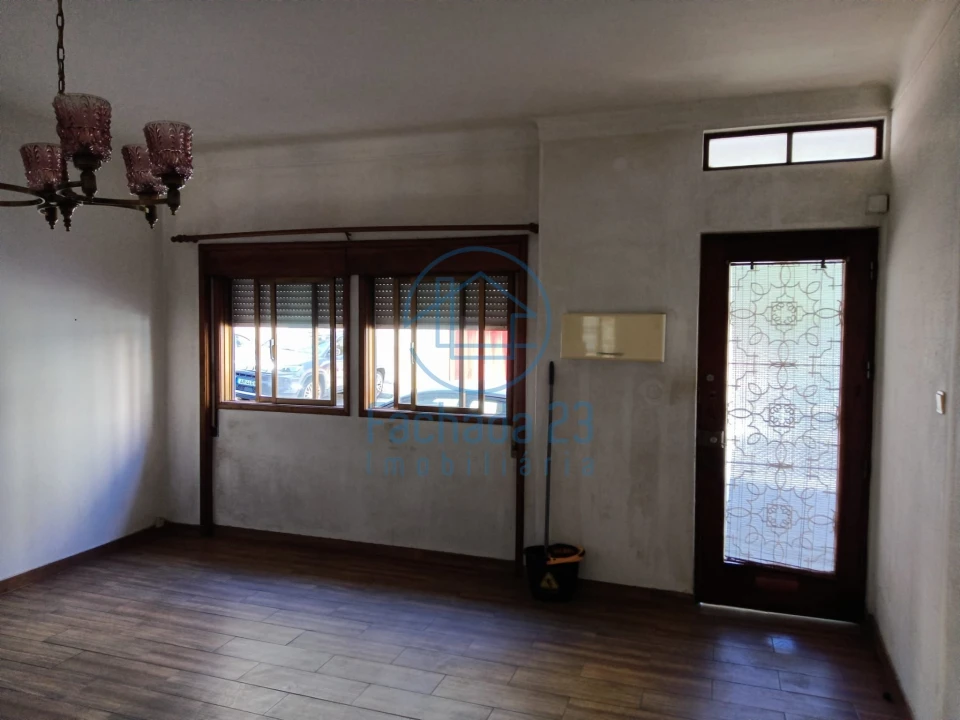 Apartamento T1 para Venda em Santa Marinha e São Pedro da Afurada Foto 4