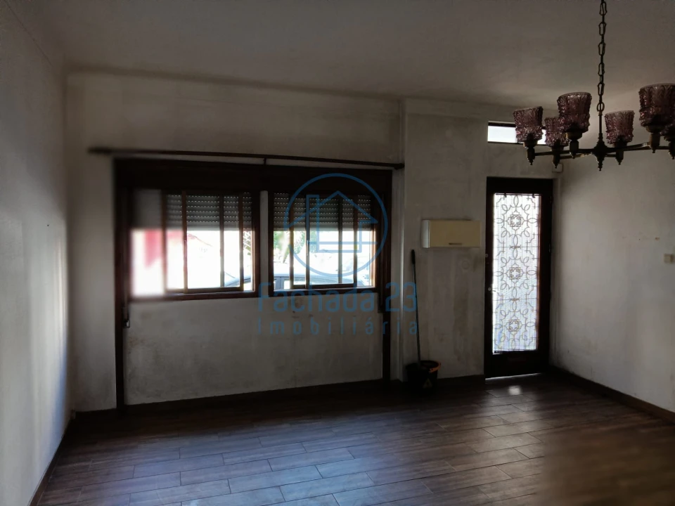 Apartamento T1 para Venda em Santa Marinha e São Pedro da Afurada Foto 3