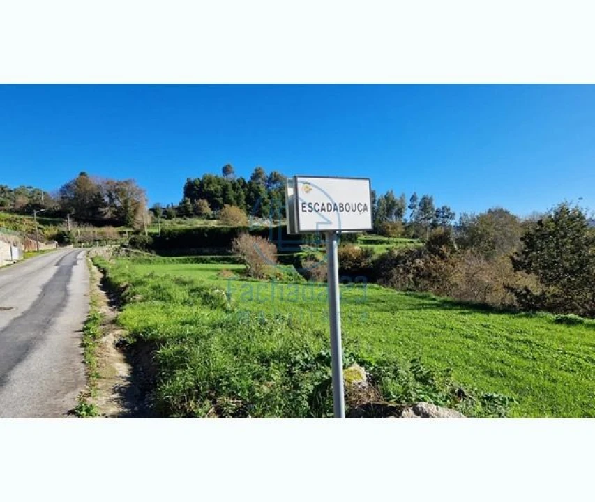 Terreno para Venda em Mozelos Foto 6