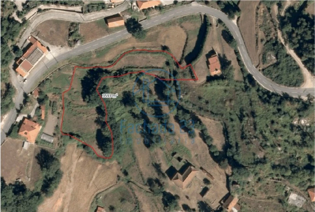 Terreno para Venda em Mozelos Foto 10