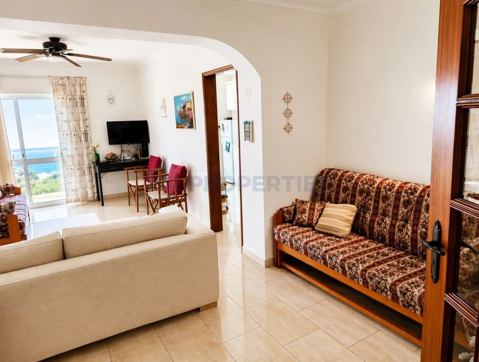 Apartamento T2 para Venda em Quarteira Foto 13