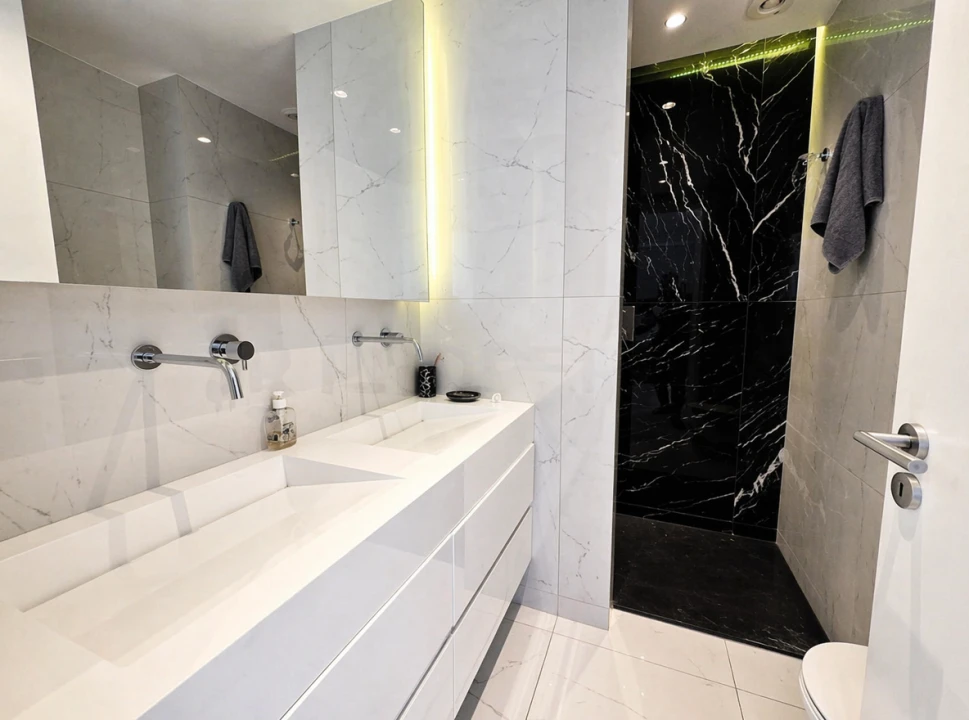 Apartamento T1 para Venda em Quarteira Foto 20