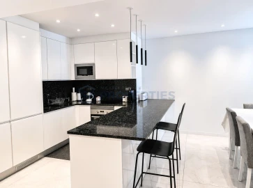 Apartamento T1 para Venda em Quarteira