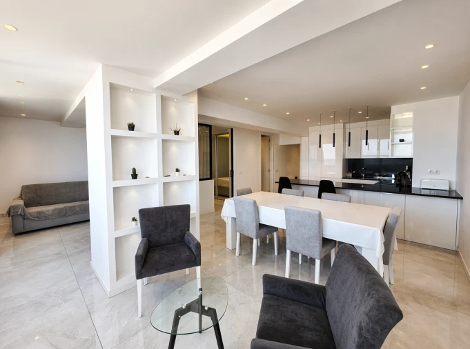 Apartamento T1 para Venda em Quarteira Foto 11
