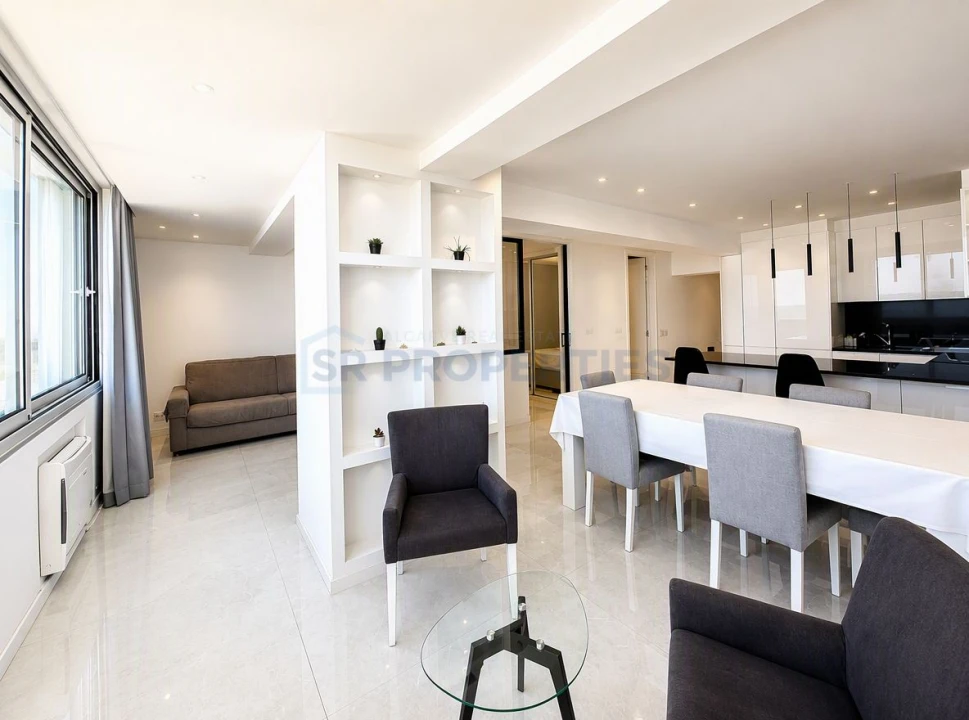 Apartamento T1 para Venda em Quarteira Foto 4