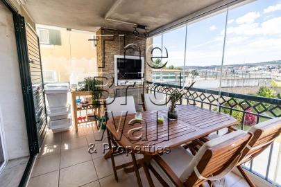 Moradia T5 para Venda em Póvoa de Santa Iria e Forte da Casa
