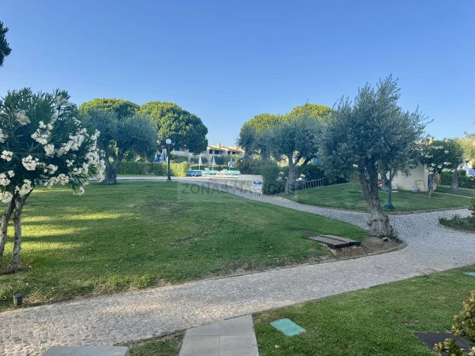 Apartamento T1 para Venda em Alvor Foto 3