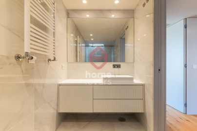 Apartamento T3 para Venda em São Felix da Marinha