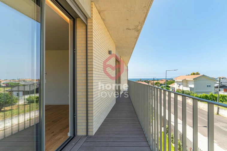 Apartamento T3 para Venda em São Felix da Marinha Foto 9