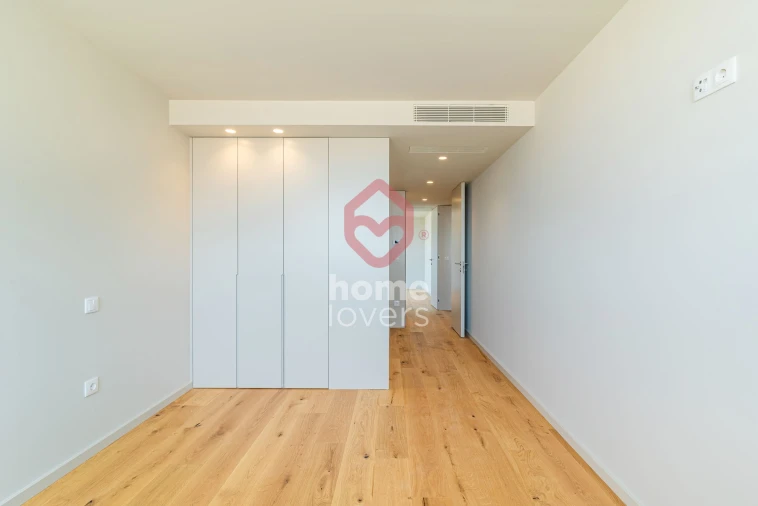 Apartamento T3 para Venda em São Felix da Marinha Foto 22