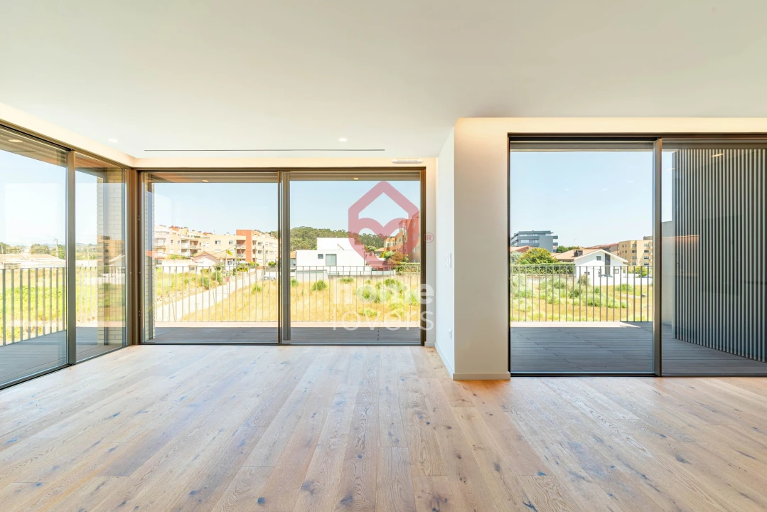 Apartamento T3 para Venda em São Felix da Marinha Foto 7