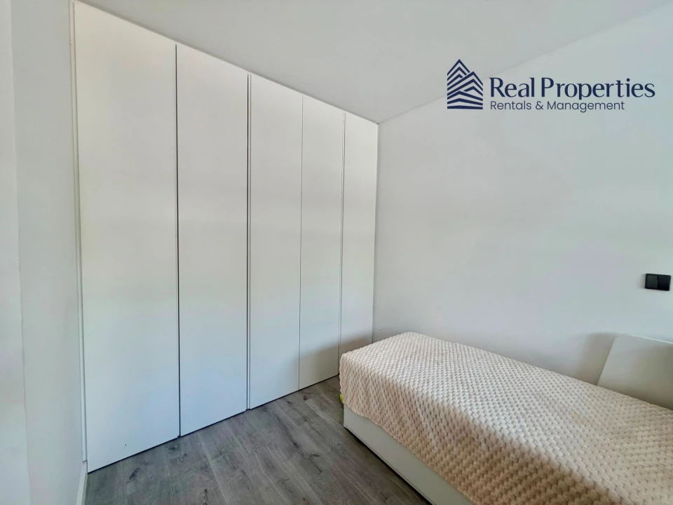 Apartamento T2 para Venda em Quarteira Foto 11