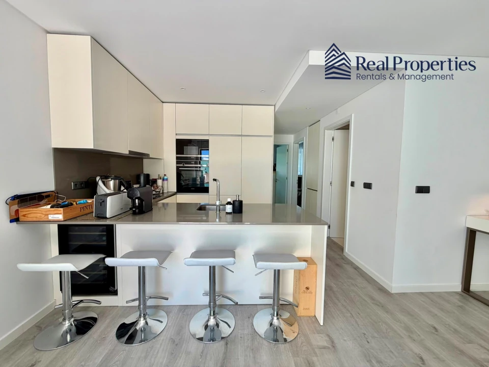 Apartamento T2 para Venda em Quarteira Foto 6